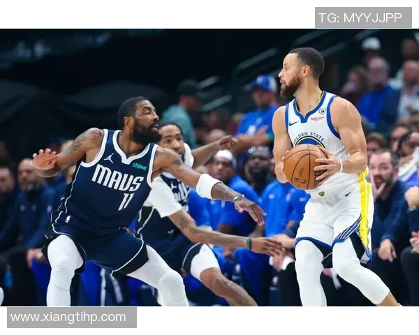 勇士与独行侠激战11月18日NBA常规赛精彩回顾与分析