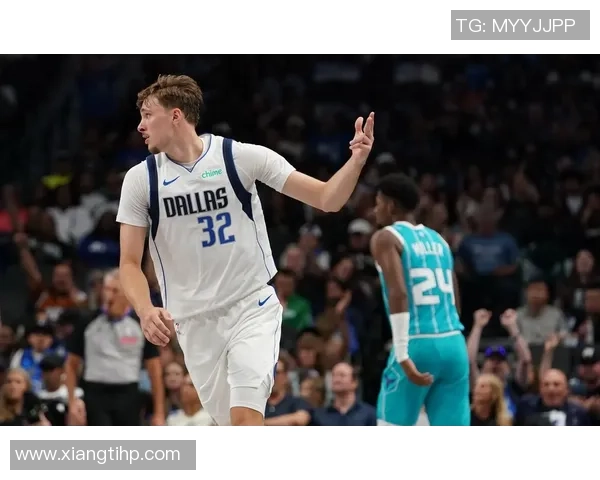 2连胜!戴维斯24+14，弗拉格22+8+5，火箭输得不冤，西部格式改动